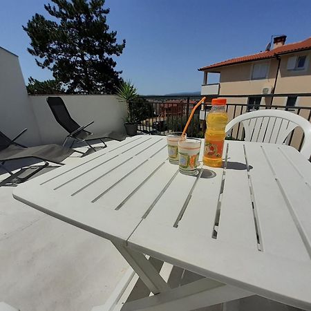 Apartmani Bilandzic-Krk Malinska Bilik gambar