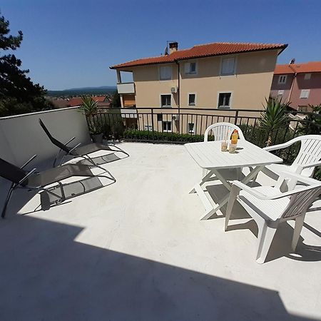 Apartmani Bilandzic-Krk Malinska Bilik gambar